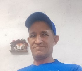 Javier, 51, El Vigia