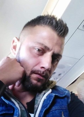 Davide из Roma 46 лет