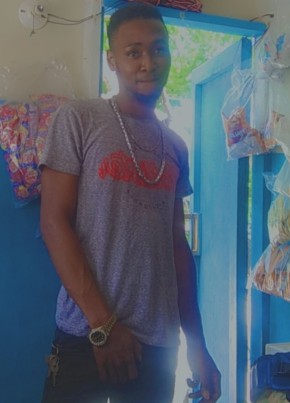 Travis, 25, Jamaica, Kingston
