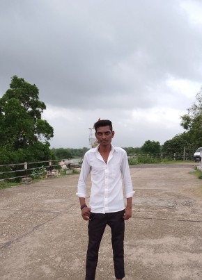 bharat thakor, 30, India, Ahmedabad