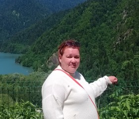 Lyubov, 45, Yekaterinburg