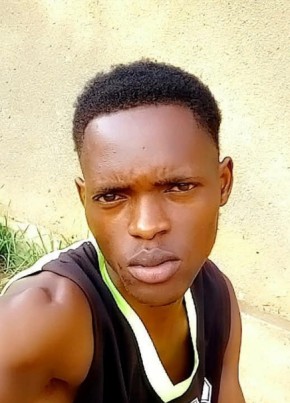Betani из Costermansville 23 года