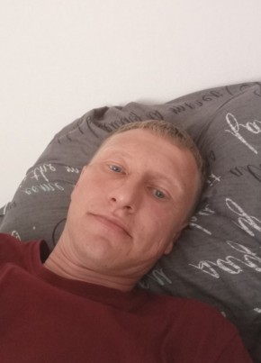 Ivan, 26, Russia, Severskaya