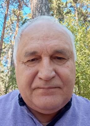 Алексей из Новосибирска 65 лет