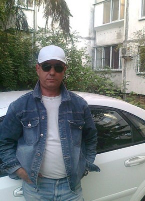 Виталий, 65, Україна, Київ