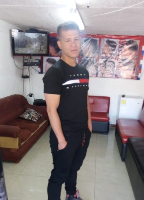 Esteban, 33, República del Ecuador, Quito