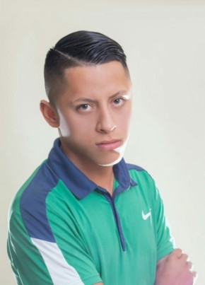Alexander Her, 23, República del Ecuador, Guayaquil