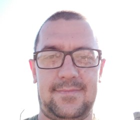anton, 37, Sevastopol