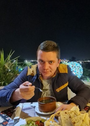 Александр из Волгограда 34 года