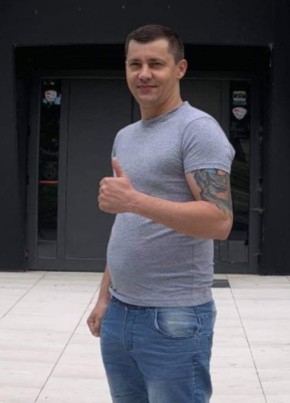 Ivanov Laur , 33, Република България, Сливен