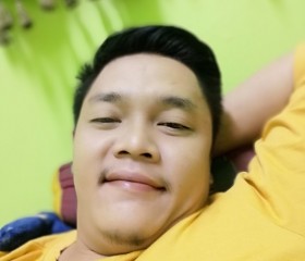 Ball, 37, Damnoen Saduak