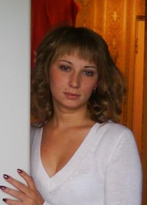 Юлия, 40, Россия, Кизел