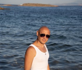 Rinat Khakimov, 38, Sigmaringen