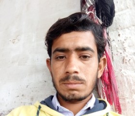 farooq, 18 лет, لاہور
