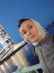 Madina, 41, Saint Petersburg