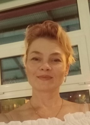 Hanna, 43, Poland, Warsaw