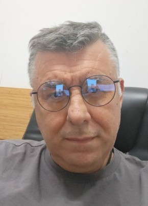 Стас из Алушты 56 лет