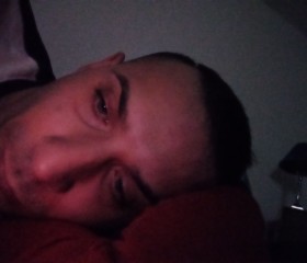 Luca, 33, Braunschweig