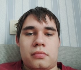 Timofey, 19, Yekaterinburg
