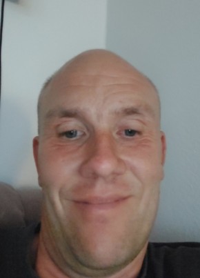 Flemming, 45, Denmark, Skjern