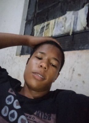 Vitor, 19, Brazil, Goiania