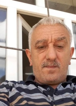 Ayhan, 59, Türkiye Cumhuriyeti, Ankara