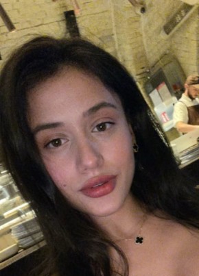 Anastasia из Киева 21 год