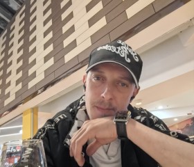 Denis, 43, Saint Petersburg
