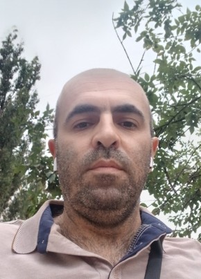 Рафаэл из Ярославли 42 года