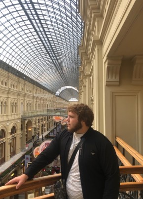 Глеб из Москвы 23 года