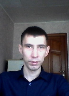 Анатолий, 36, Россия, Йошкар-Ола