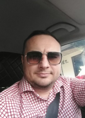 Евгений из Владивостока 36 лет