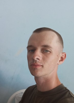 Артур, 22, Россия, Чехов