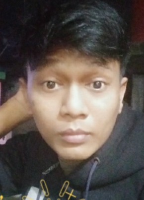 Fandi, 30, Indonesia, Djakarta