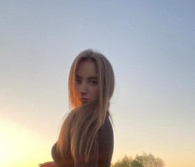 Viktoriya, 24, Neman