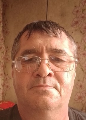 ГЕННАДИЙ