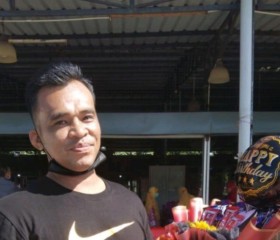 SinN, 43, Kuala Terengganu