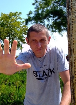 Anton, 40, Ukraine, Krasnodon
