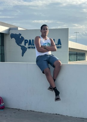 Eduardo из Tegucigalpa 19 лет