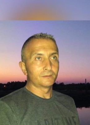 Senol, 44, Koninkrijk België, Charleroi