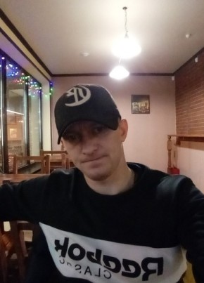 Тимур, 39, Россия, Ярославль