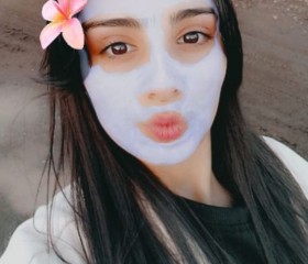 Meri, 18, Yerevan
