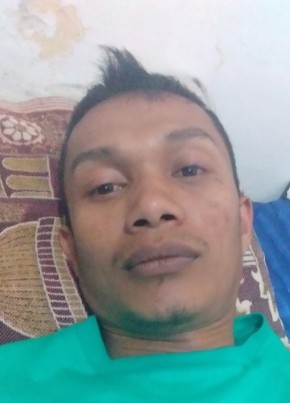 Rahmat Kartolo, 36, Indonesia, Kota Padang