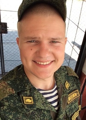 Демьян, 29, Россия, Гусев