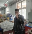 守着她