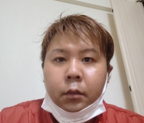 TAICHI, 34, Okinawa