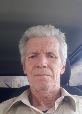 Егор из Вышнего Волочека 62 года