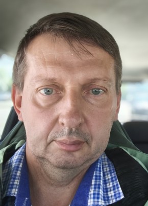 Юрий из Соснового Бора 52 года