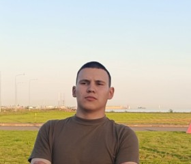 Aydar, 21, Brussels