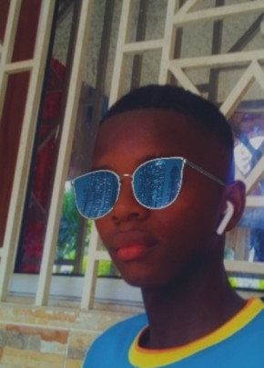 Samuel soriba, 19, Sierra Leone, Freetown